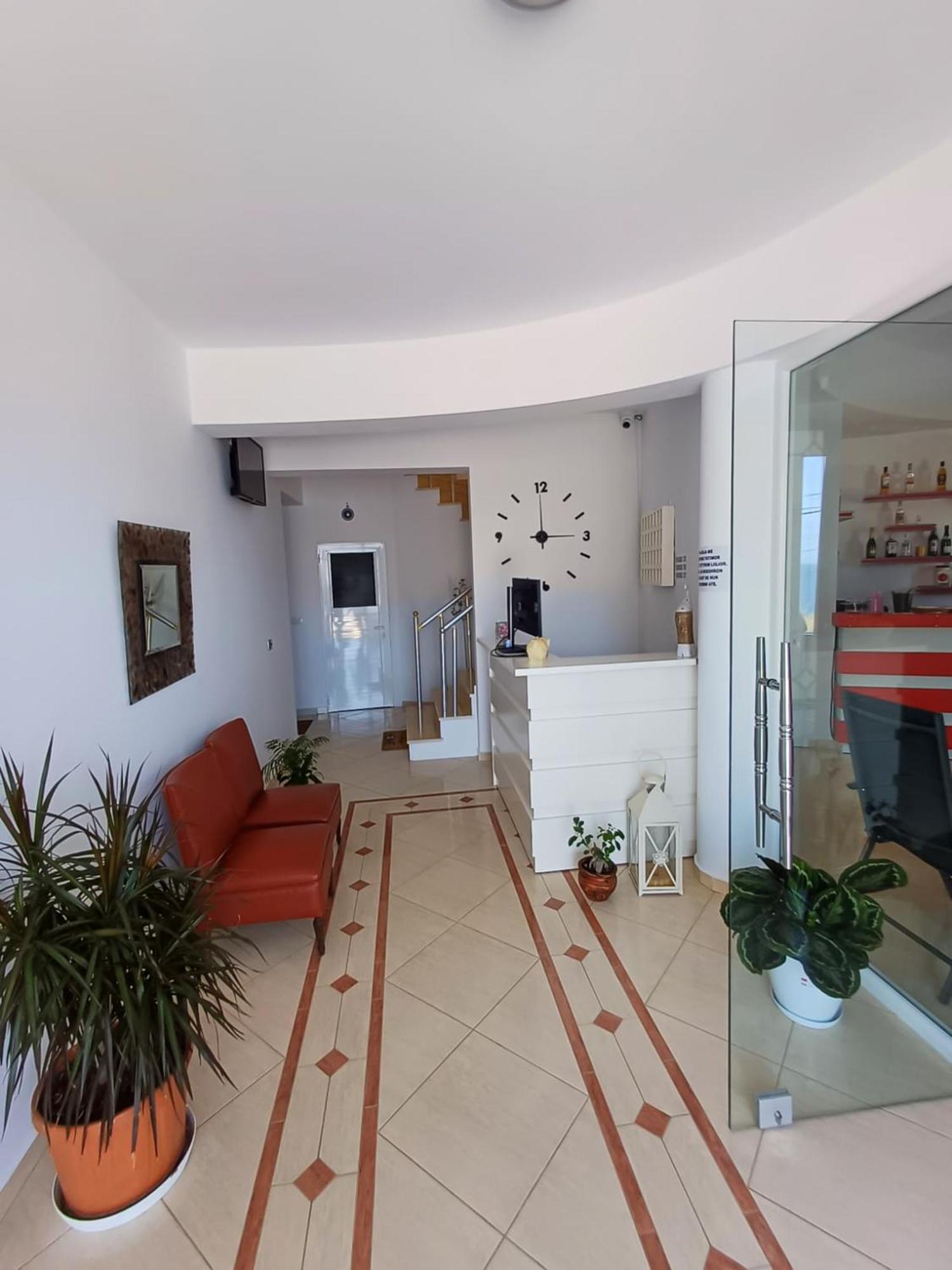 Hotel Sherifi Sarandë Eksteriør billede