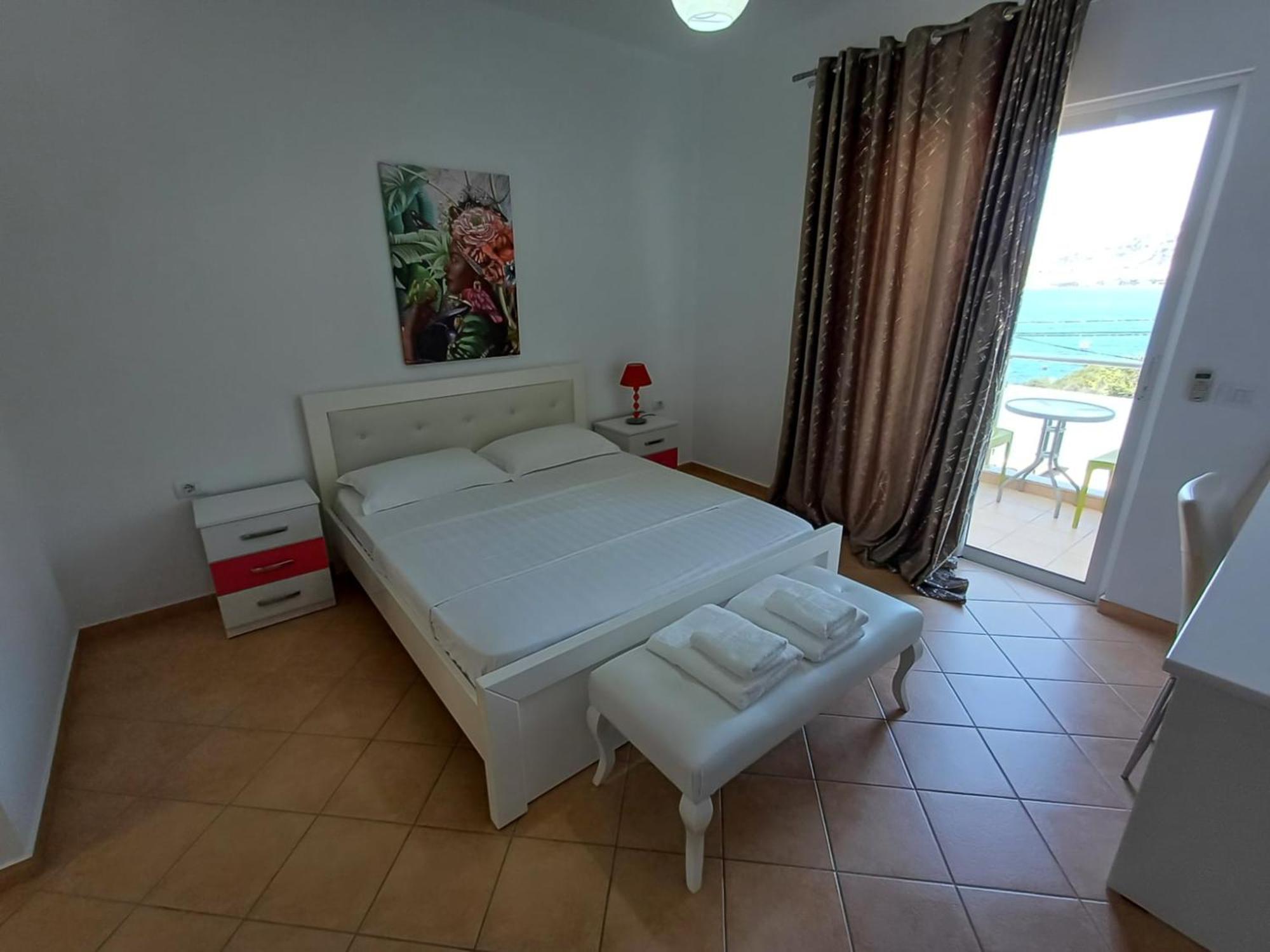 Hotel Sherifi Sarandë Eksteriør billede