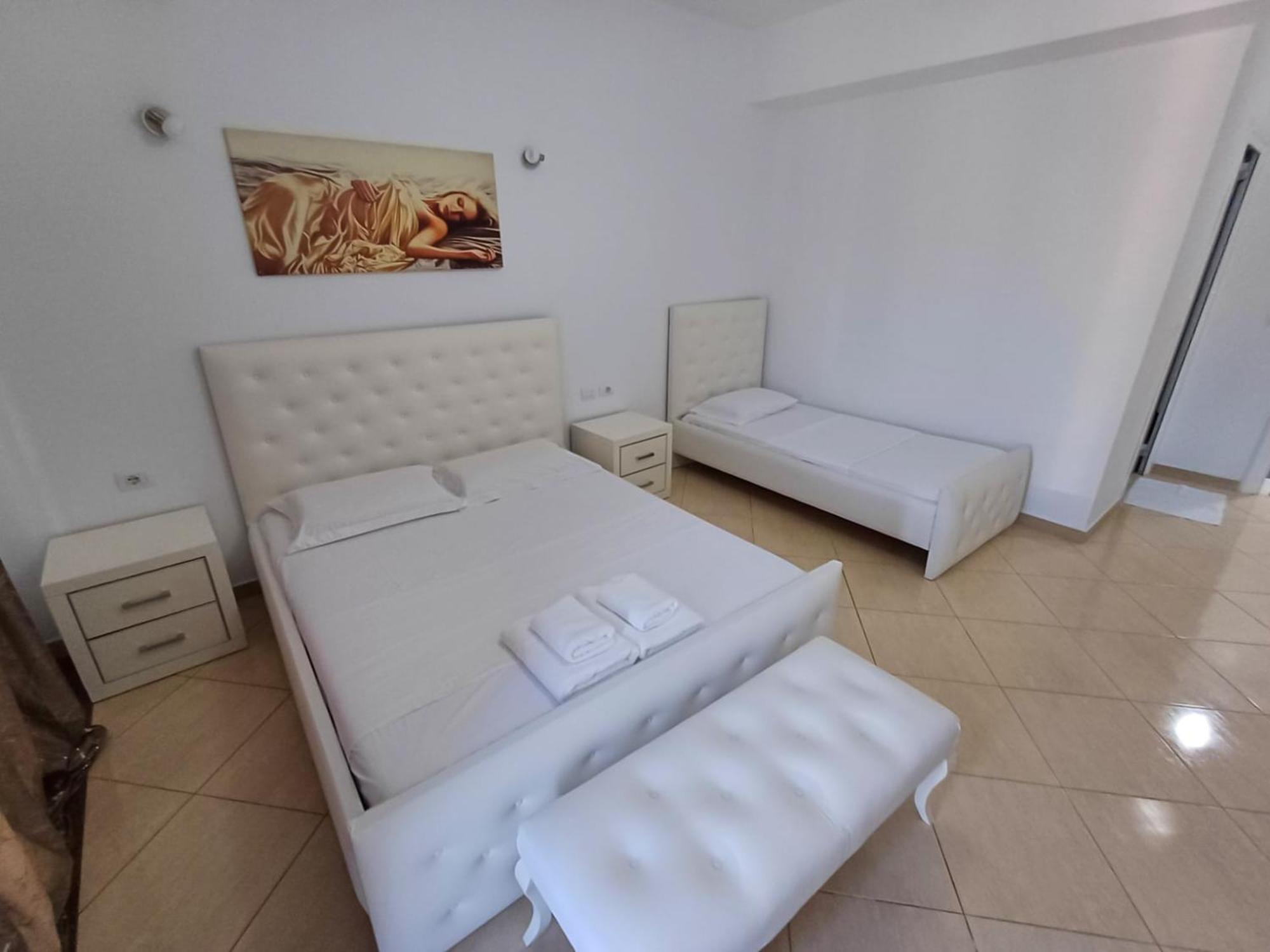 Hotel Sherifi Sarandë Eksteriør billede