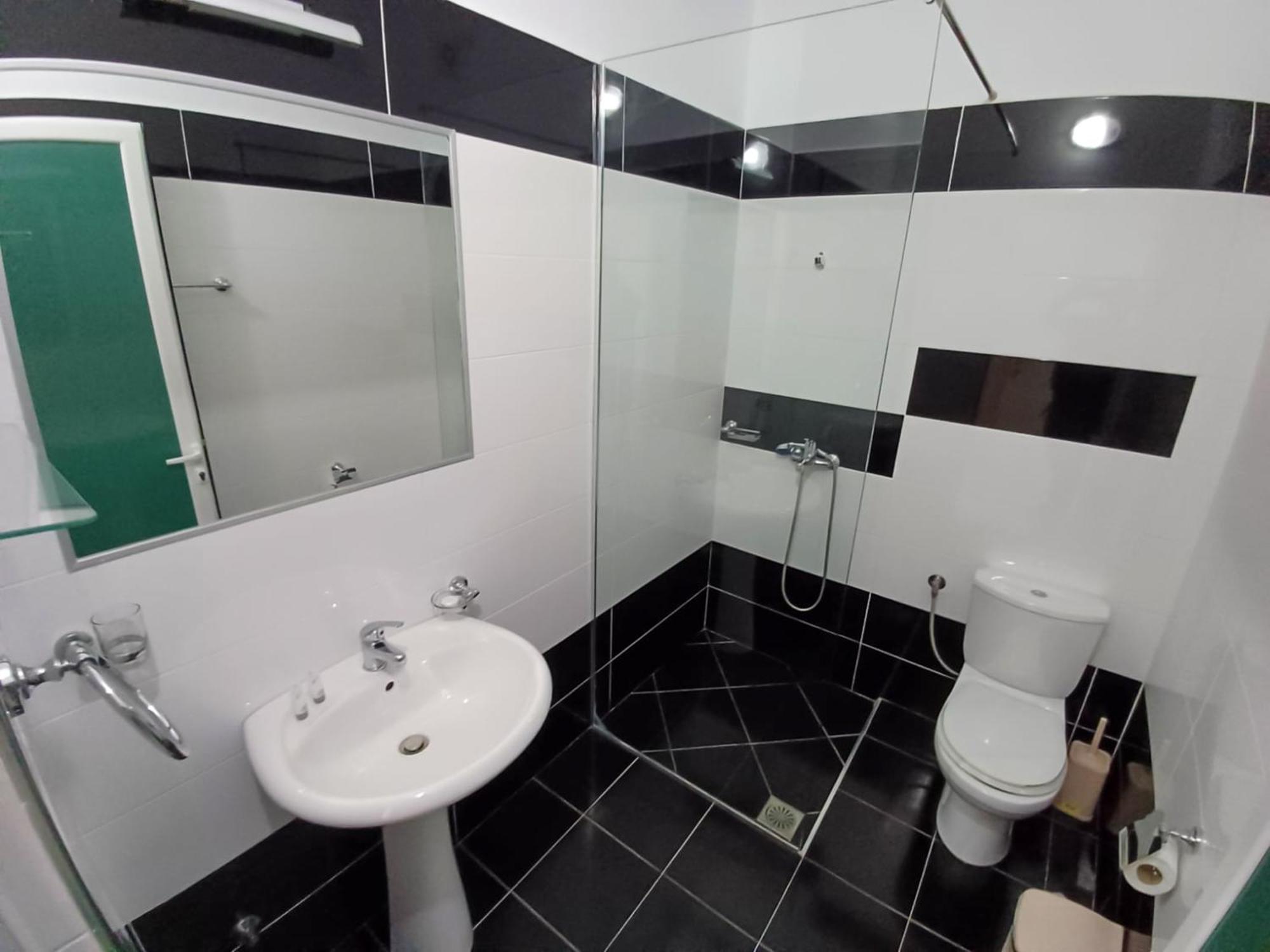 Hotel Sherifi Sarandë Eksteriør billede