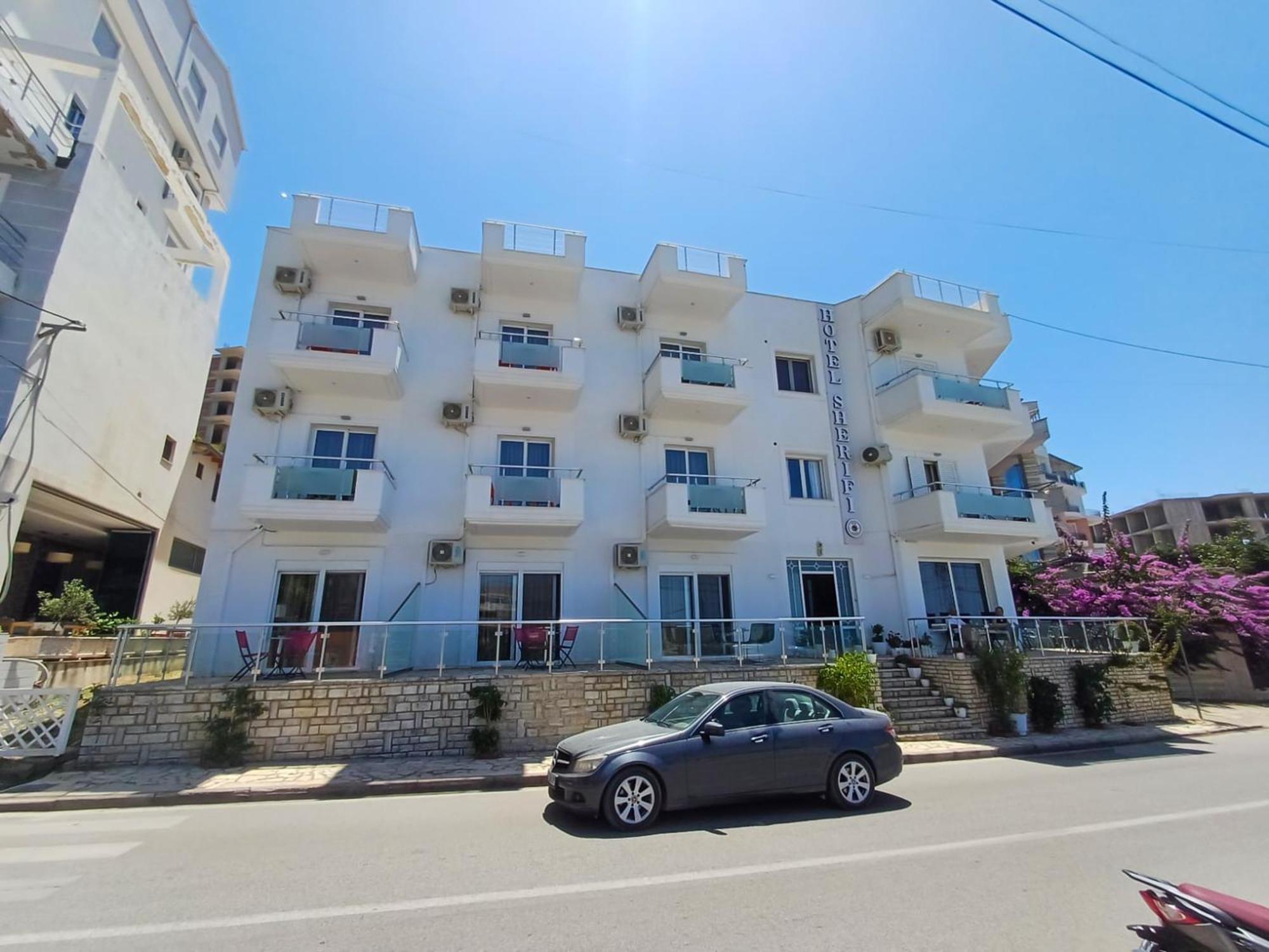 Hotel Sherifi Sarandë Eksteriør billede
