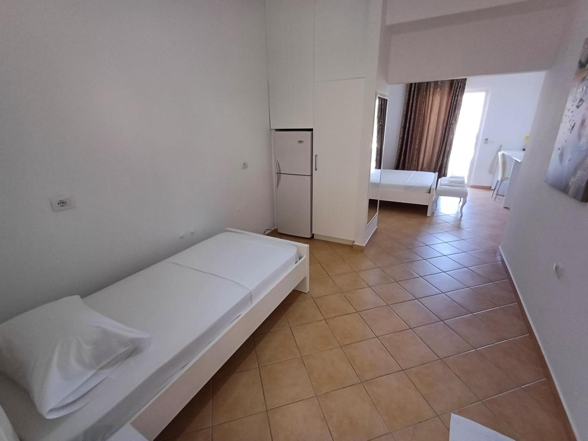 Hotel Sherifi Sarandë Eksteriør billede